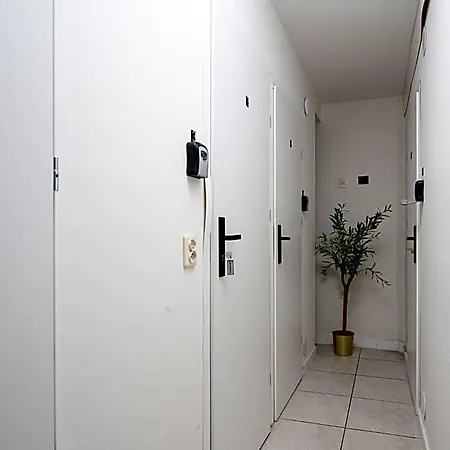 Shespace Apartrooms Otel Krakow
